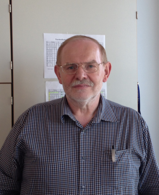 Karl Rachinger, dienstältesteter Lehrer der Schule
